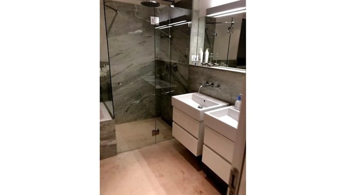 Modernes Penthouse in Sarnen - Foto 8 von 14