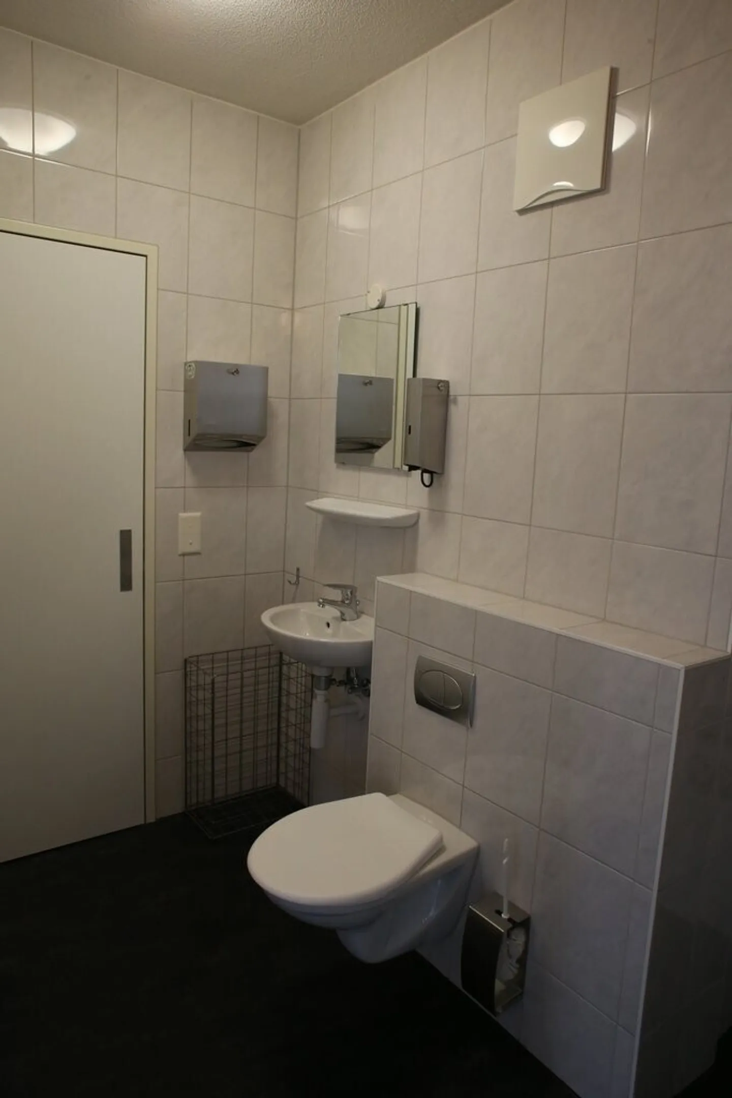 View - Move in - Feel good - Photo 7 of 7