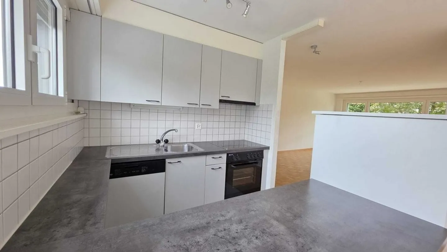 Charming 3.5-room apartment in the Arêtes - Photo 3 of 11
