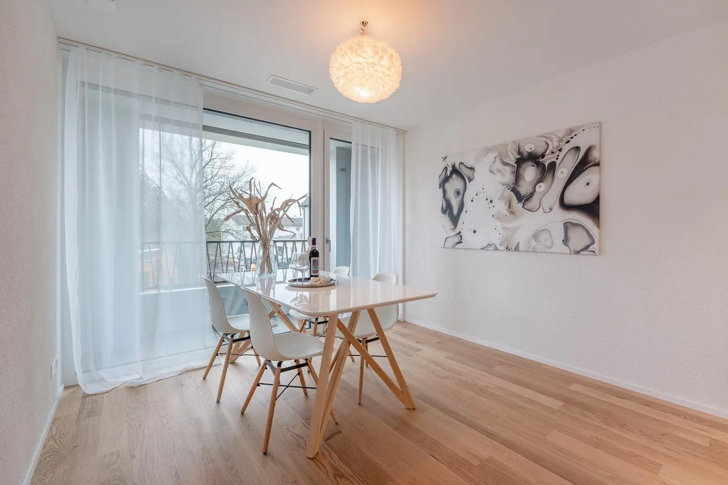 Moderne Wohnung in Schaffhausen - Foto 1 von 8