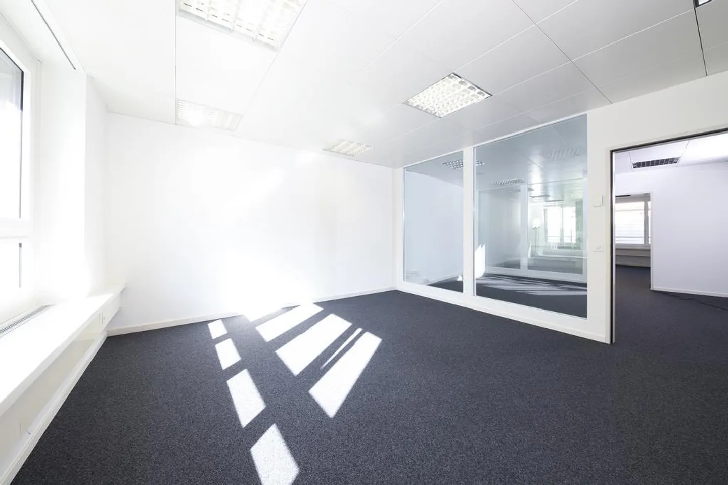 Ufficio open space nel centro di Basilea - Foto 3 di 7