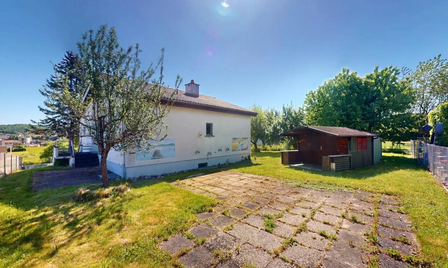 Bella casa familiare con 6,5 stanze, giardino e vista mozzafiato! - Foto 3 di 13