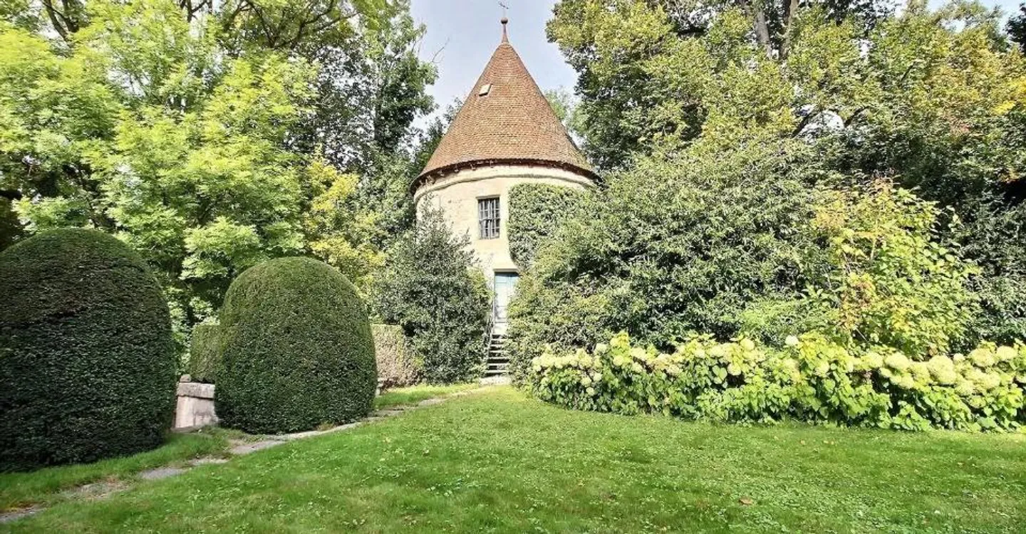 Wunderschönes Anwesen in einem Park mit Pool in der Nähe von Morges - Foto 10 von 12