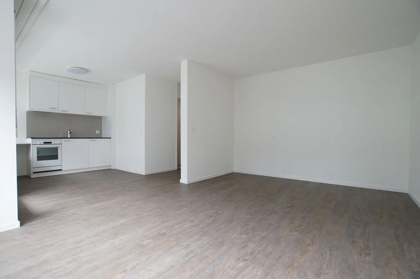 Appartement moderne de 1,5 pièce au cœur de la ville de Zug - Photo 3 sur 5