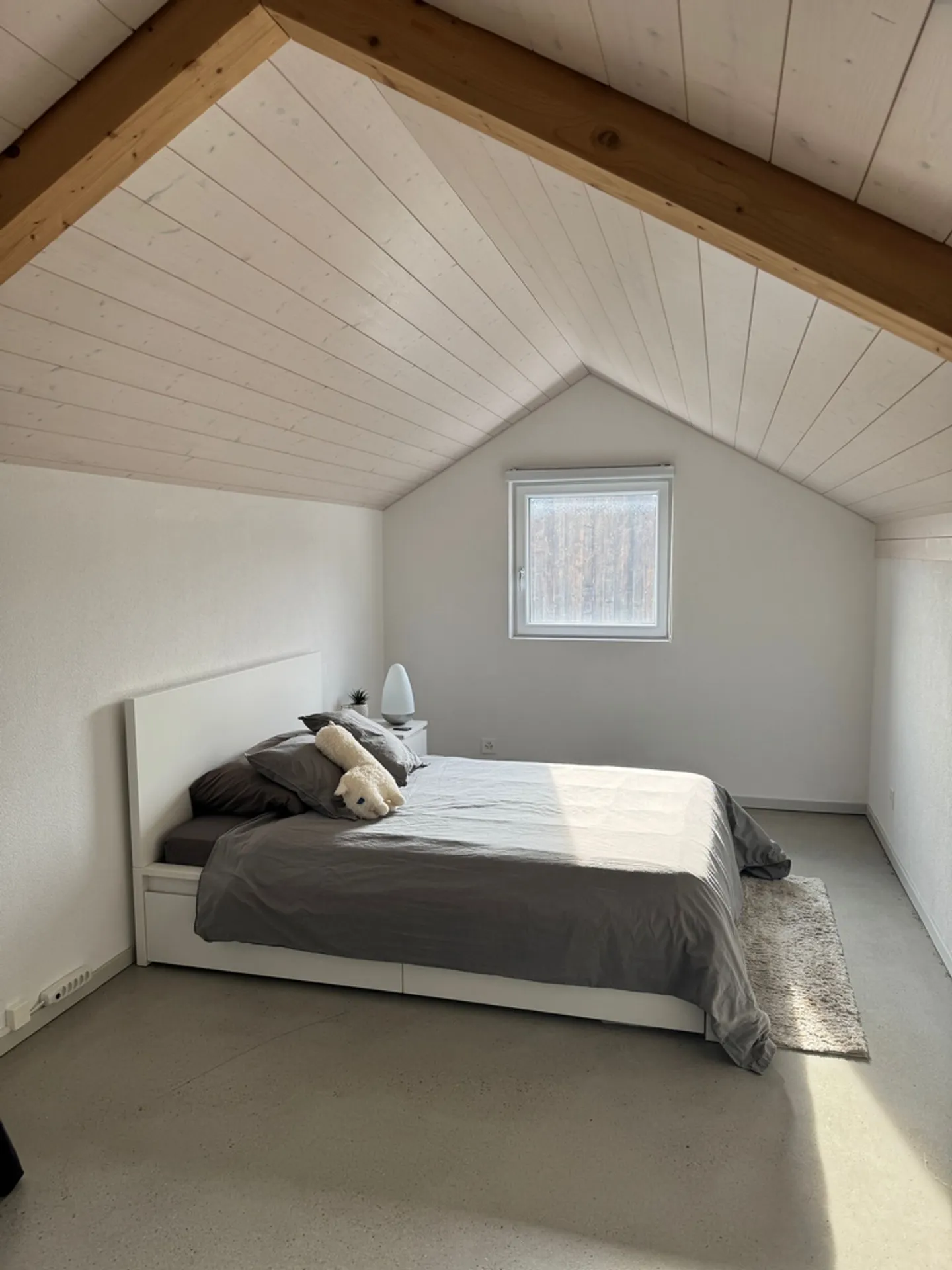 Appartement spacieux 4.5 pièces - Photo 4 sur 8