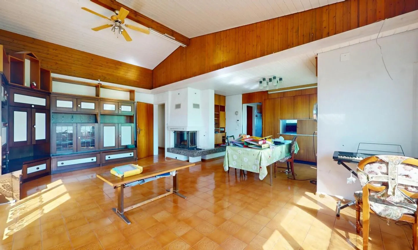 Bella casa familiare con 6,5 stanze, giardino e vista mozzafiato! - Foto 8 di 13