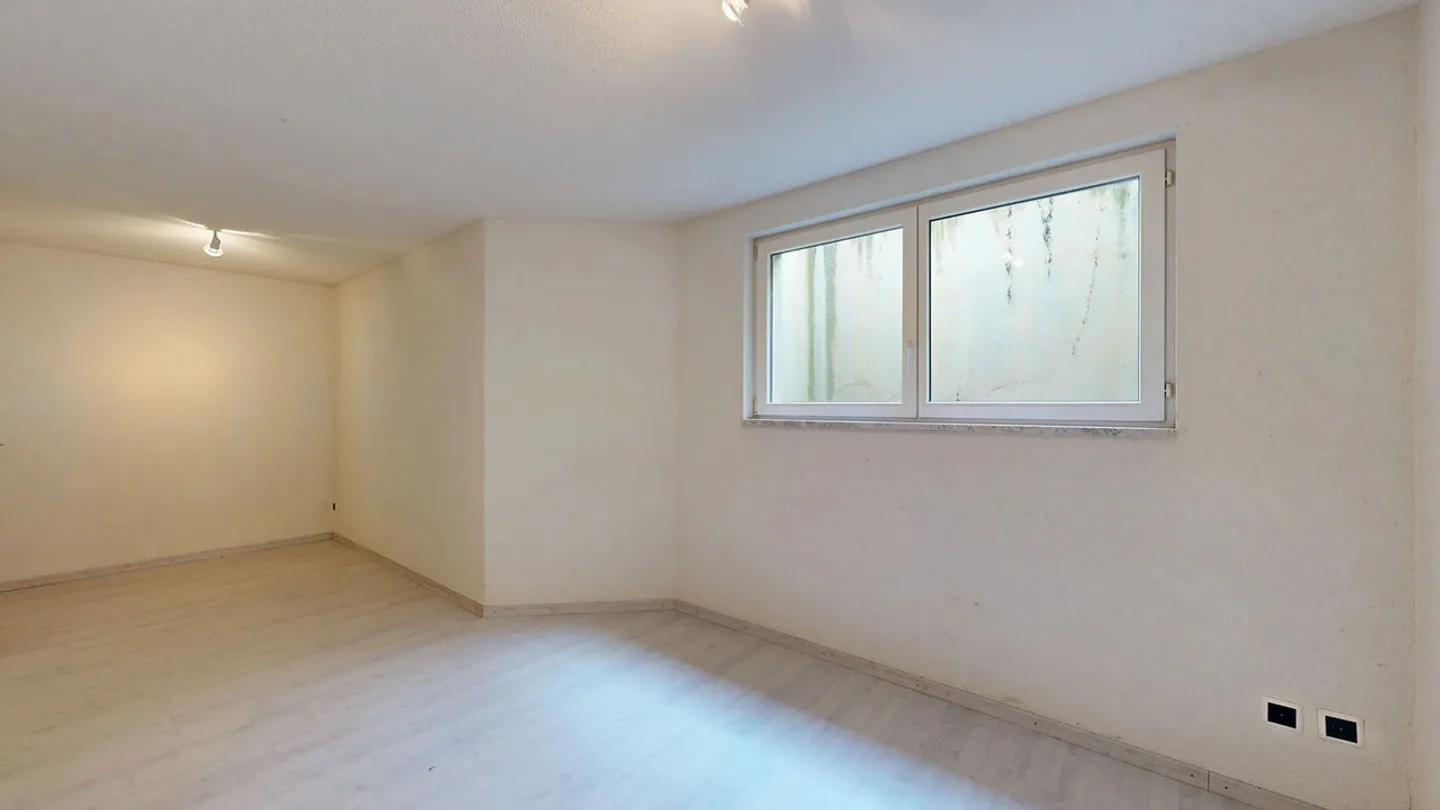 Casa bifamiliare adatta alle famiglie con camino e garage di 6,5 stanze - Foto 18 di 23