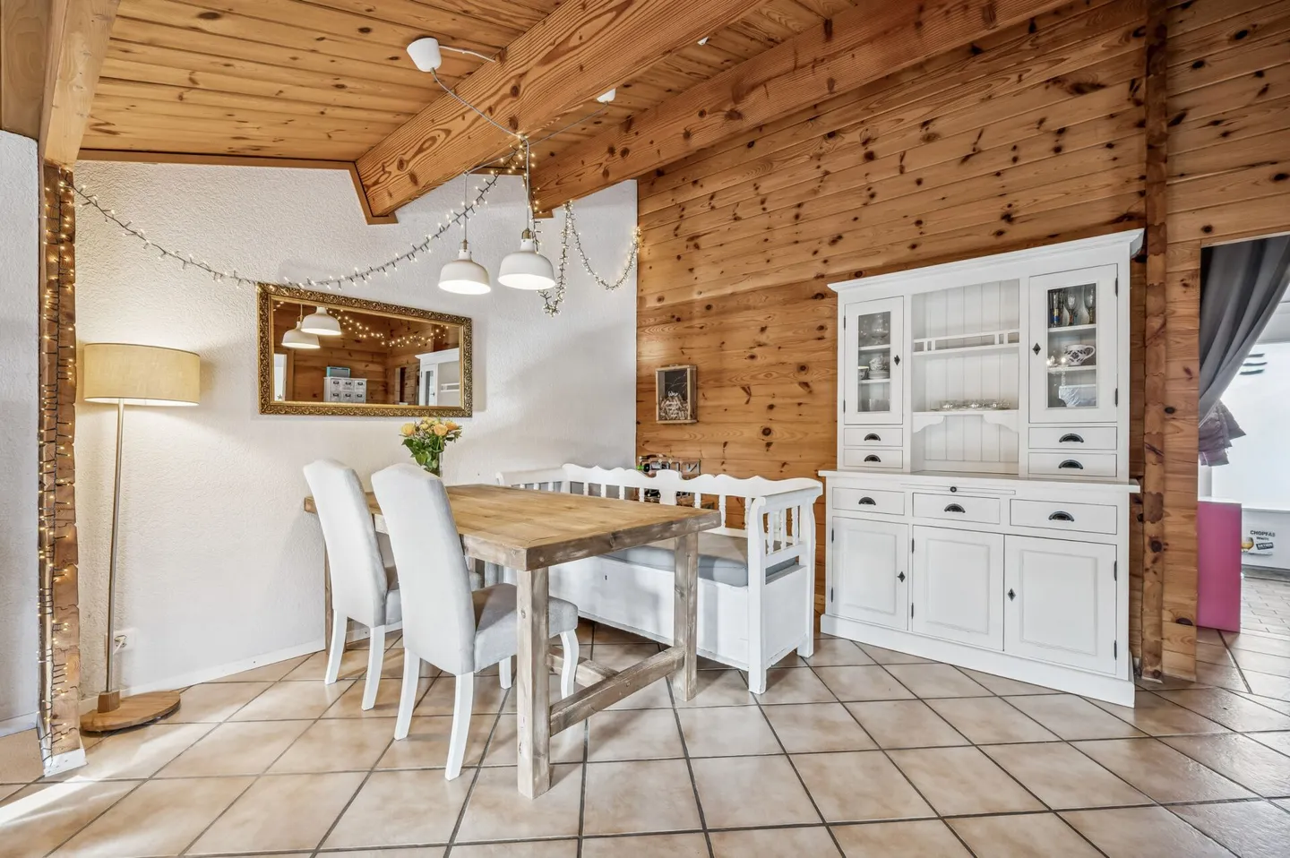 Charming Single-Family Home in Nature-Friendly Location - Photo 3 of 13