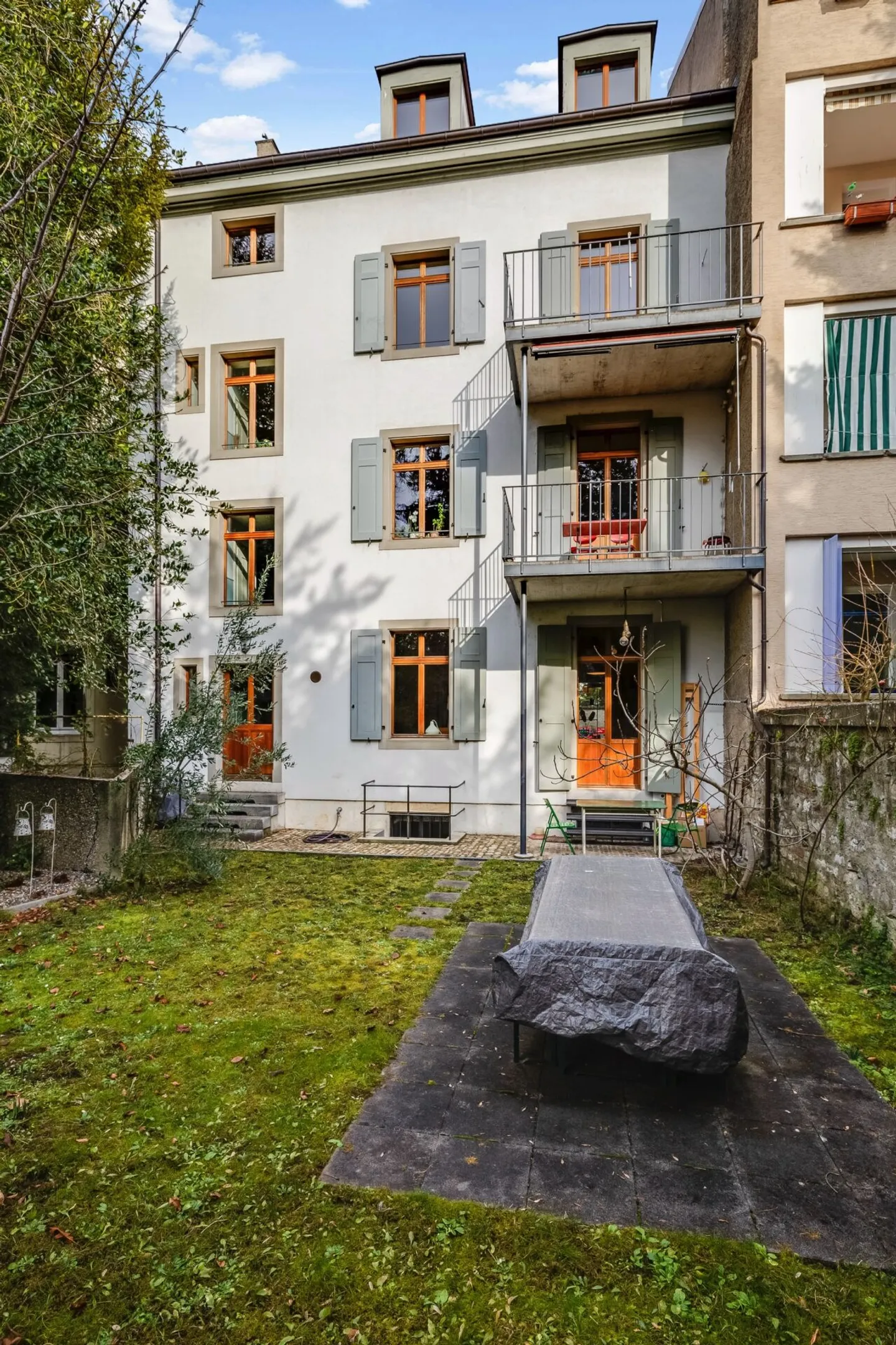 Affascinante casa a schiera ristrutturata con 8 stanze vicino al Reno - Foto 2 di 10