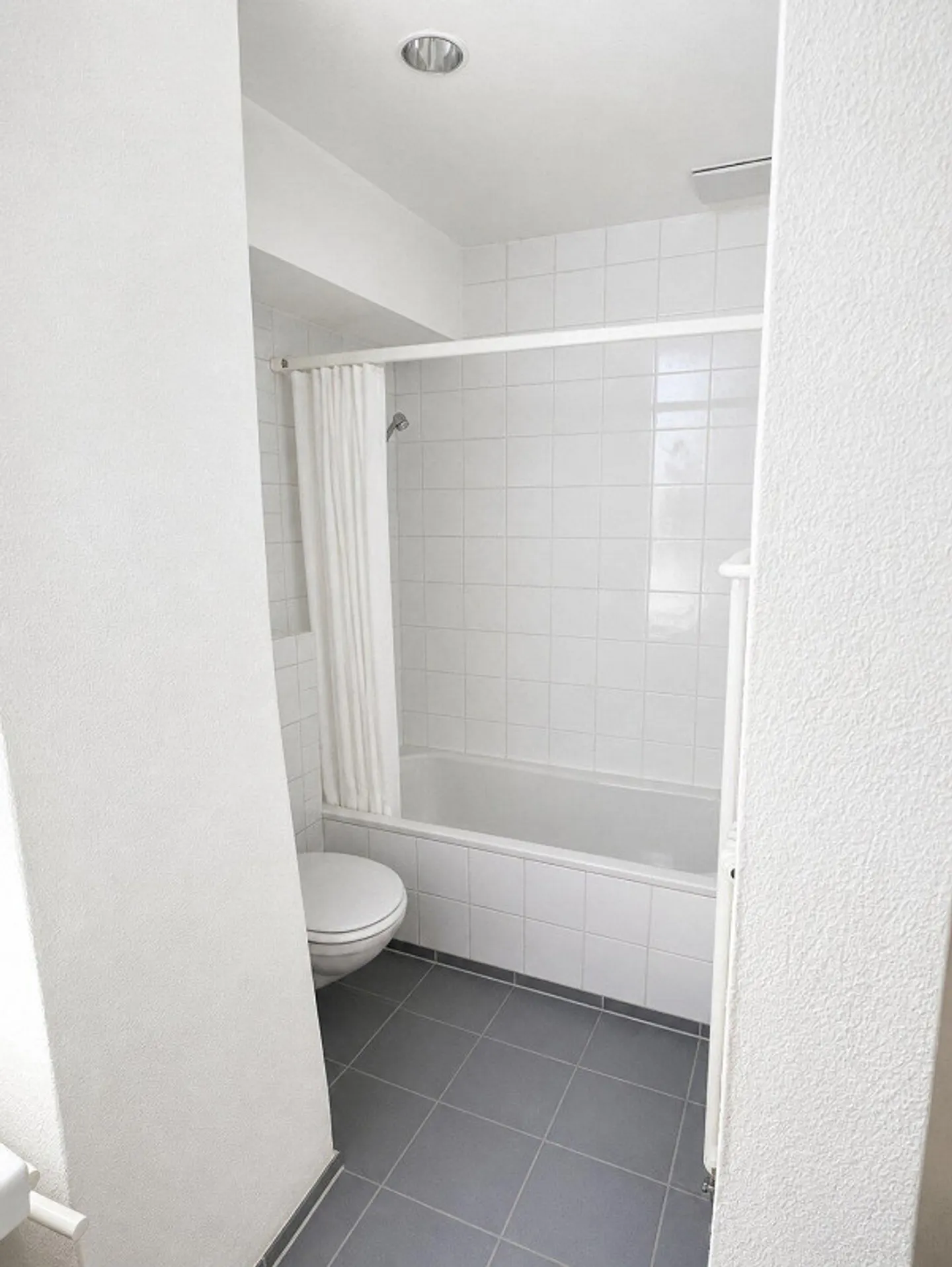 Helle 5-Zimmerwohnung mit Seeblick - Foto 5 von 7