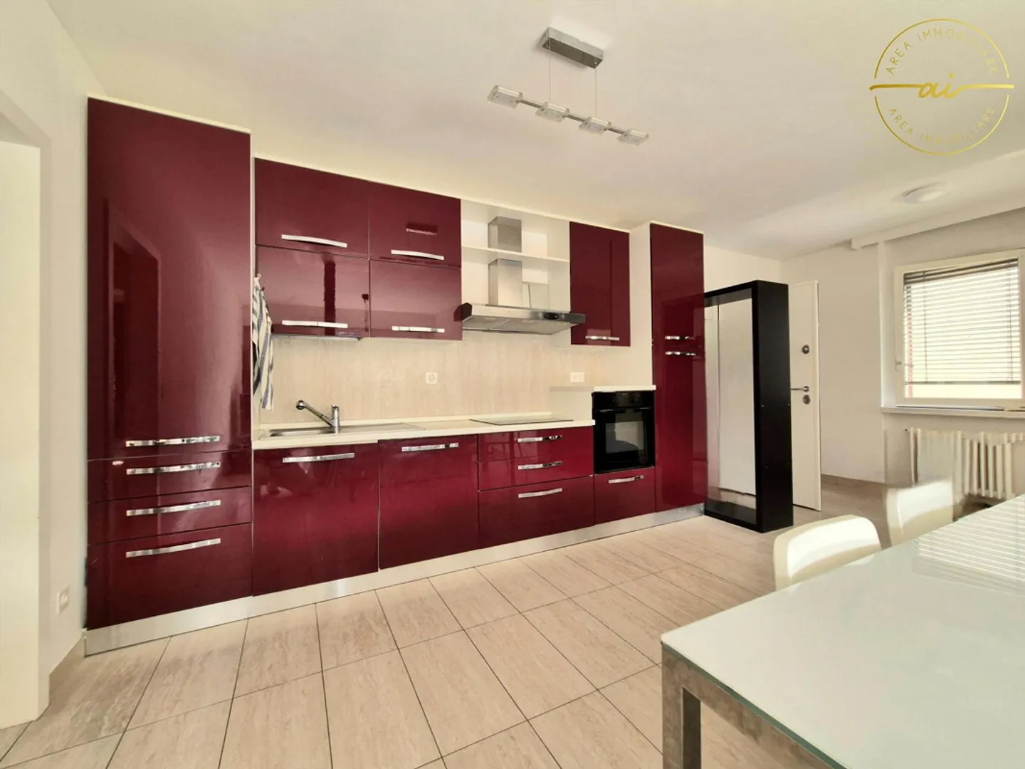 PRATISCHES 3.5-ZIMMER-APARTMENT IN ZENTRALER LAGE - MENDRISIO - Foto 6 von 13