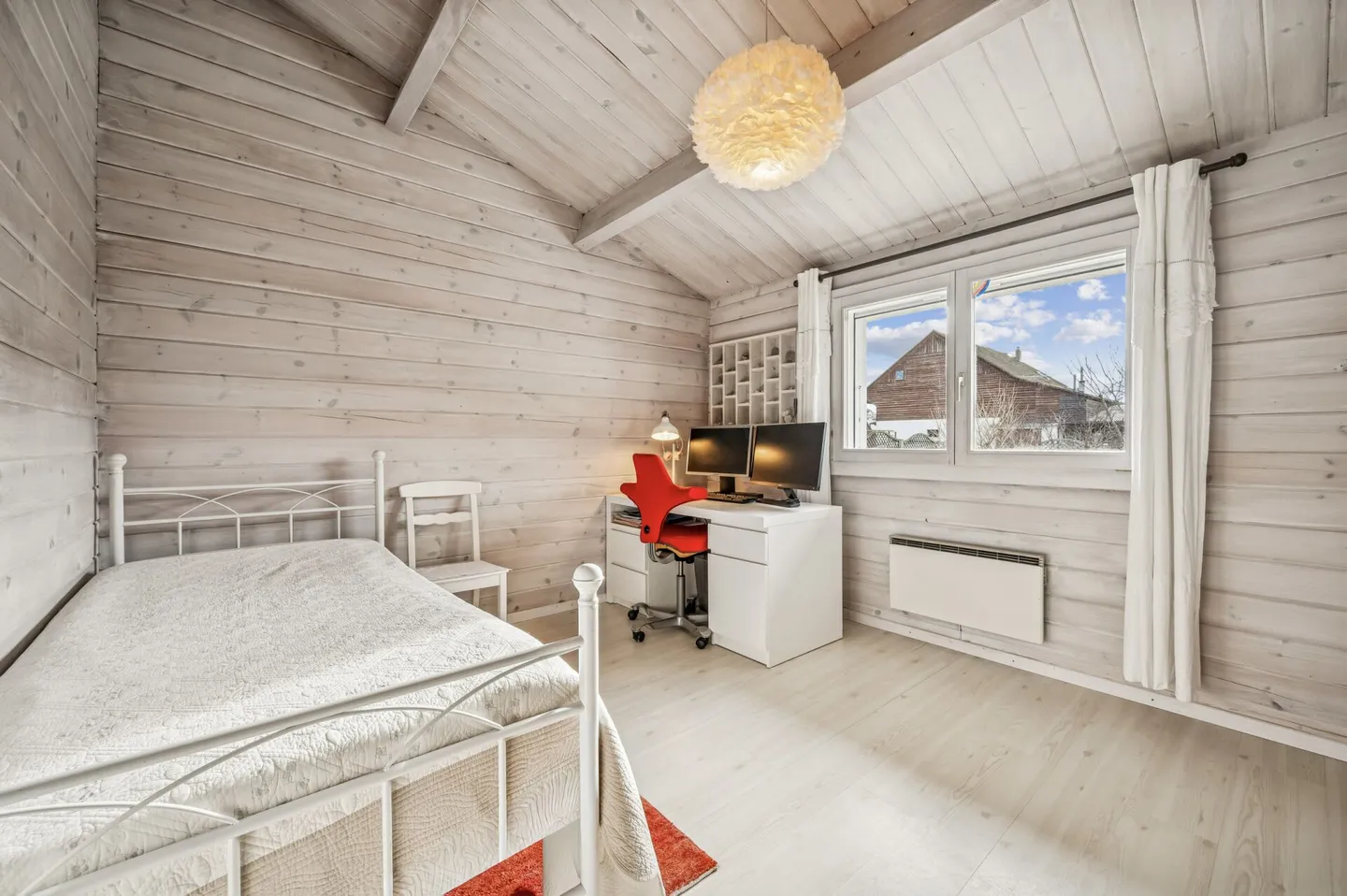 Charming Single-Family Home in Nature-Friendly Location - Photo 6 of 13