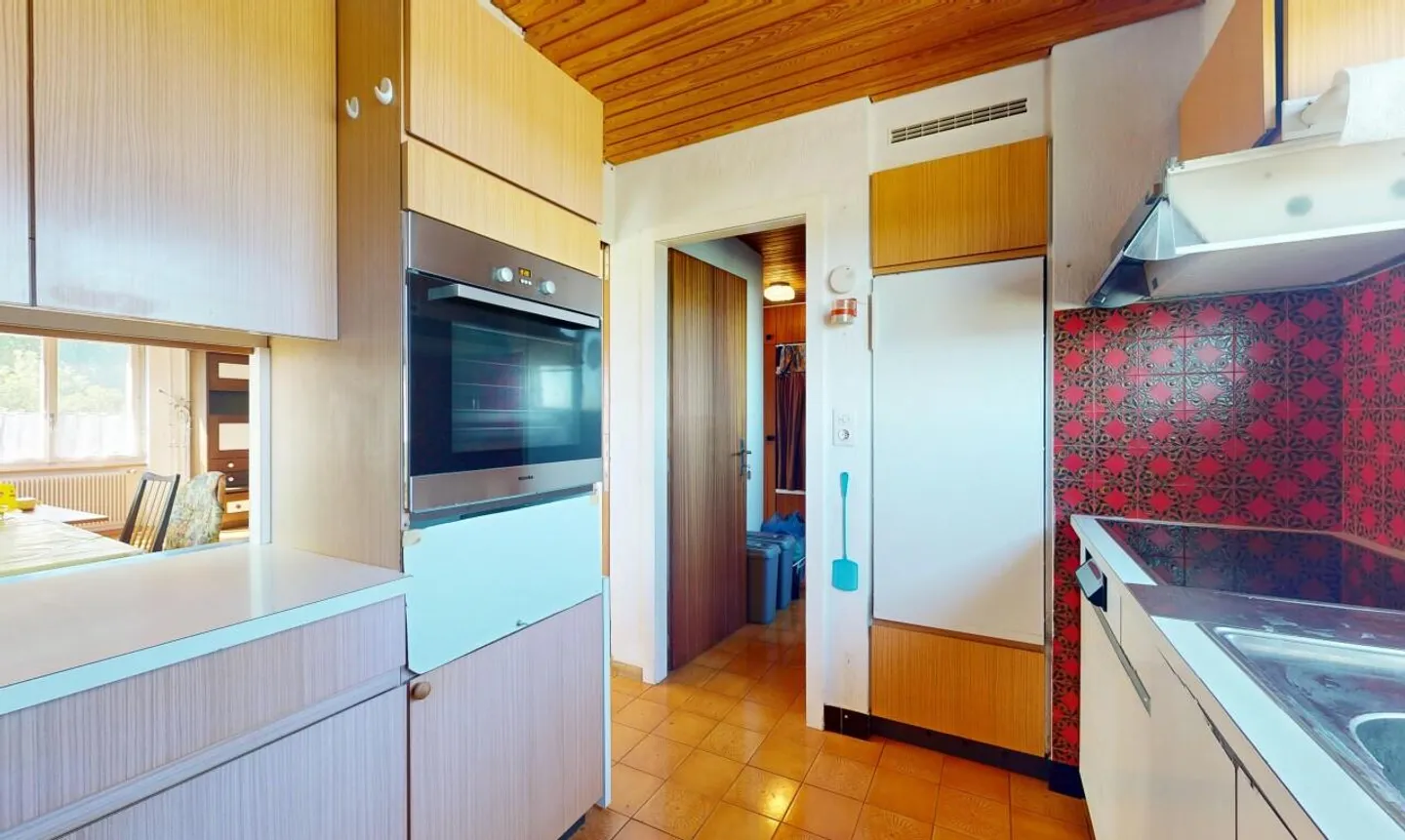 Bella casa familiare con 6,5 stanze, giardino e vista mozzafiato! - Foto 11 di 13