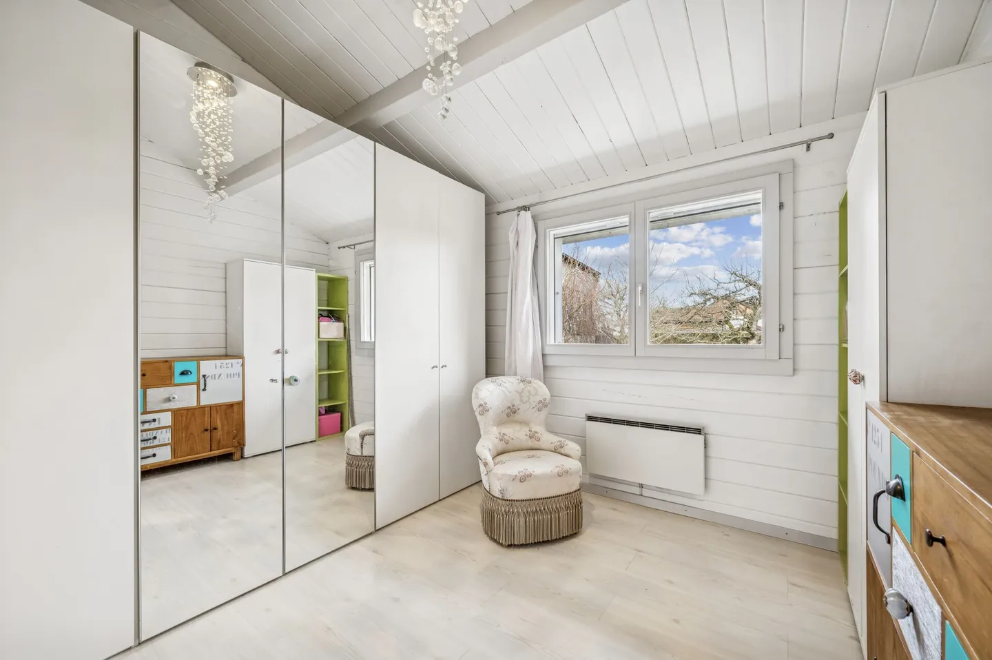 Charming Single-Family Home in Nature-Friendly Location - Photo 7 of 13