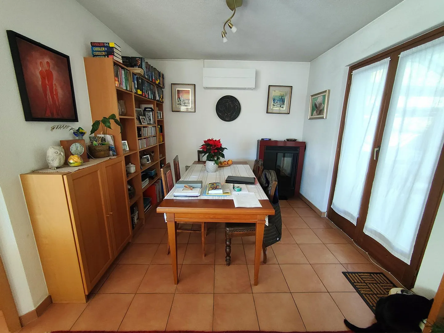 Casa bifamiliare con giardino a Claro immersa nella natura - Foto 13 di 22