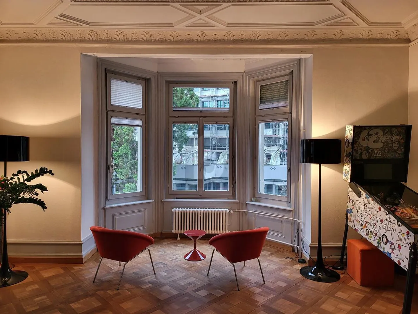 OFFICE IN THE CENTER: HISTORICAL ART NOUVEAU JEWEL - Photo 3 of 6