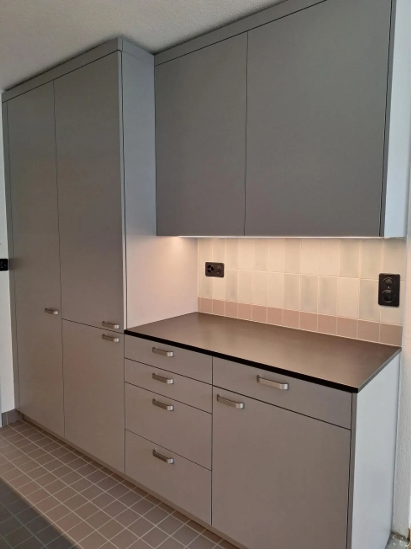 Affittare senza deposito - Prima occupazione dopo ristrutturazione in una posizione tranquilla - Foto 3 di 9