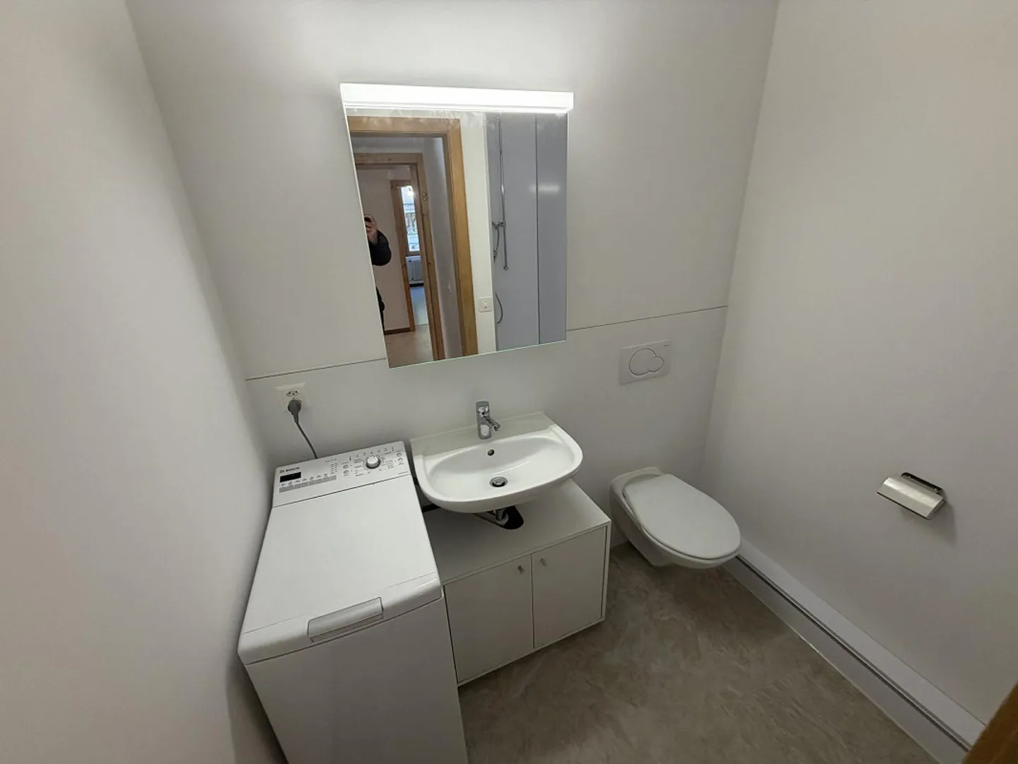 Charmante 3.5-Zimmer-Wohnung in historischem Altbau in Altdorf - Foto 3 di 9