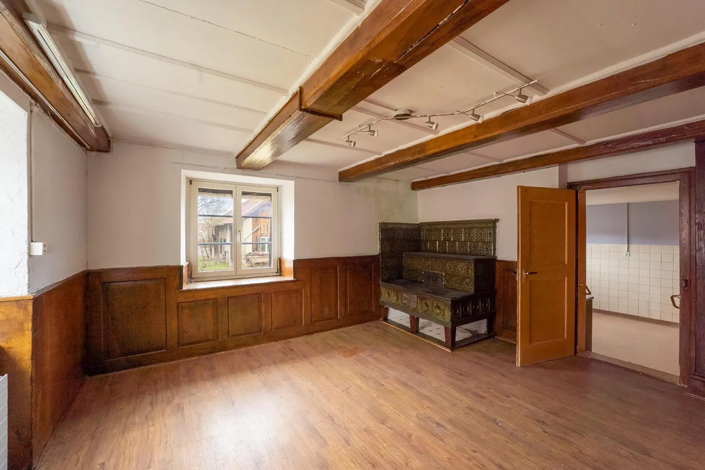 2,972 m² large building land with farmhouse - Photo 6 of 12