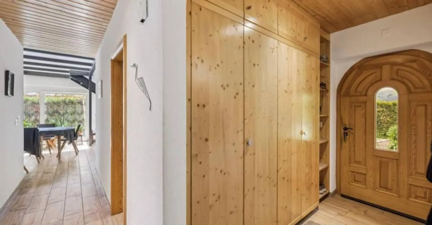 Individual Villa 6.5 Rooms in Bramois - Close to Sion - Photo 3 of 13