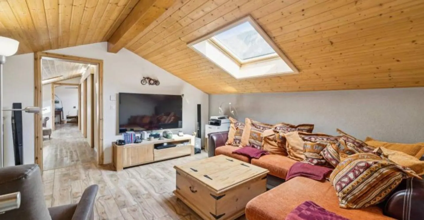 Individual Villa 6.5 Rooms in Bramois - Close to Sion - Photo 10 of 13