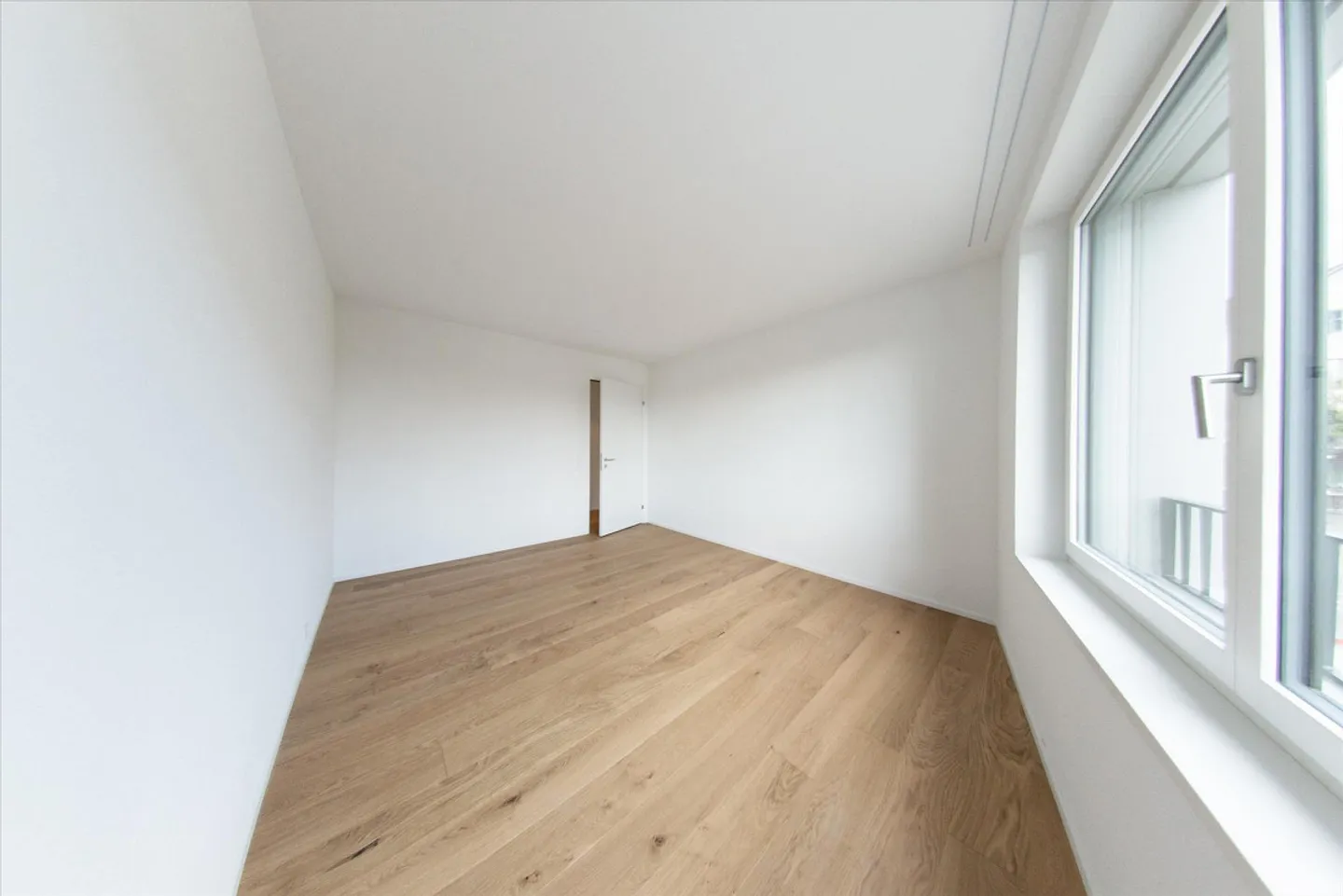 Appartement moderne avec terrasse - Photo 7 sur 11