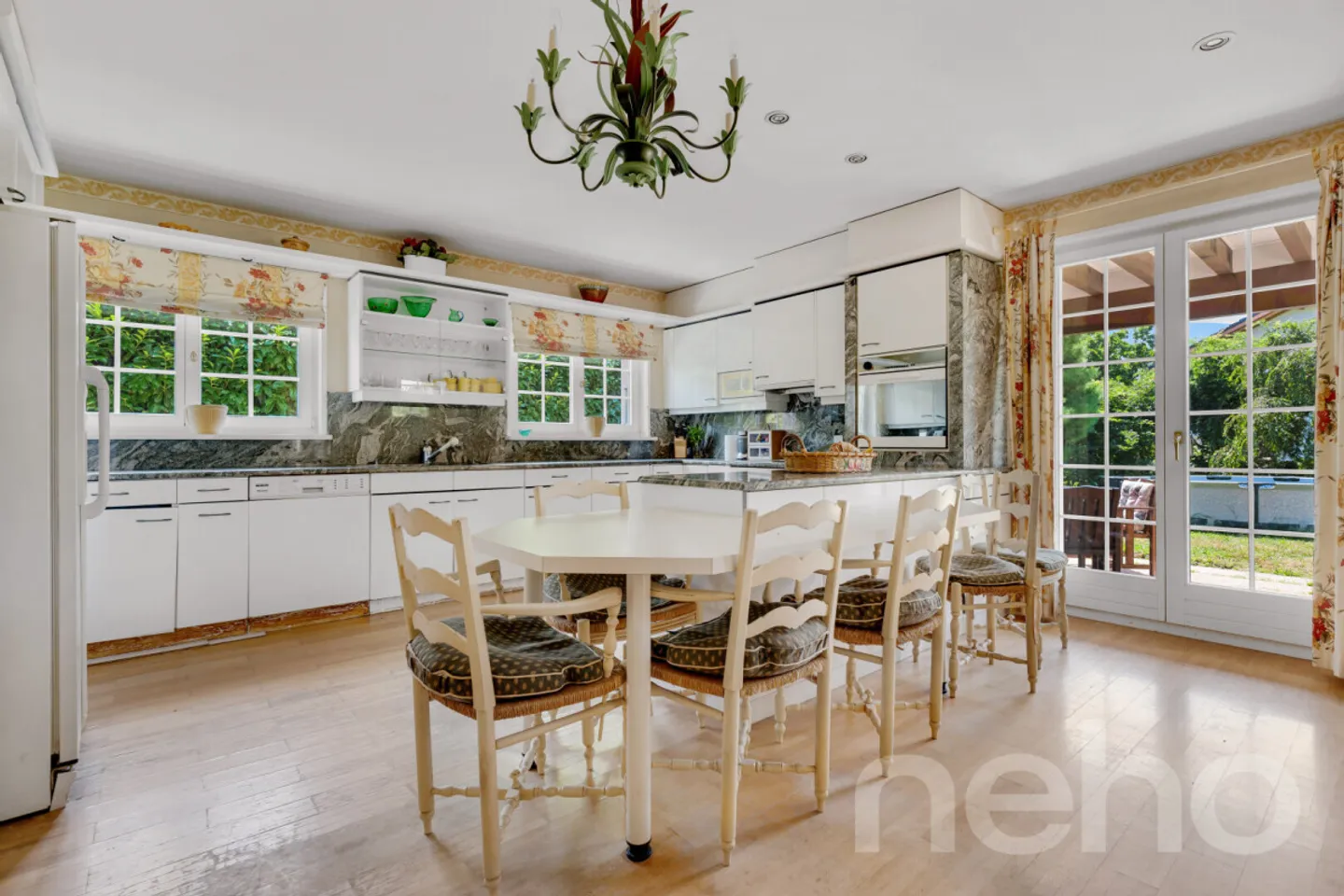 Villa d'Exception à Tannay : Espace, Bien-être et Élégance - Photo 2 sur 12