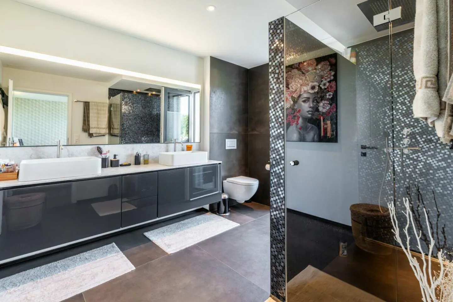 Villa di lifestyle privata con piscina a sfioro, spa e terrazza sul tetto - Foto 6 di 13