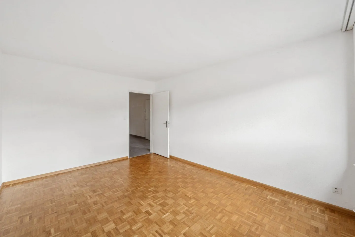 Geräumige Wohnung in Münchenstein - Foto 8 von 9