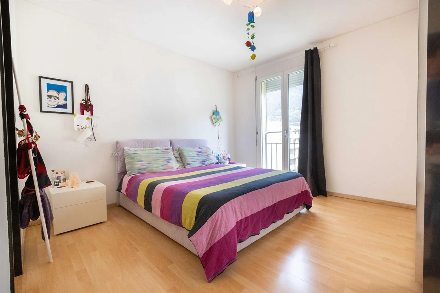 ELEGANT 4.5 ROOM IN CONVENIENT RESIDENTIAL AREA IN BELLINZONA - Photo 6 of 9