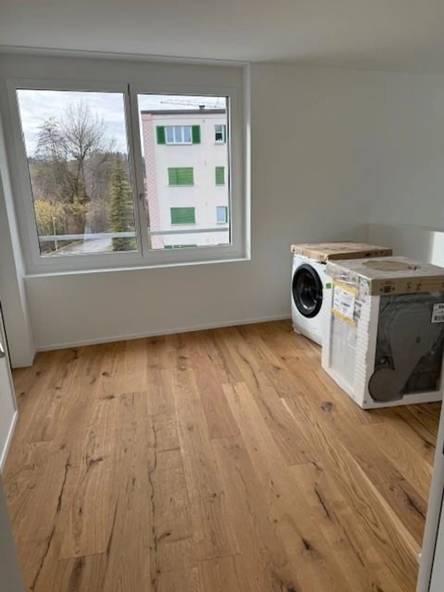 Moderne Attikawohnung mit Terrasse - Foto 5 von 6