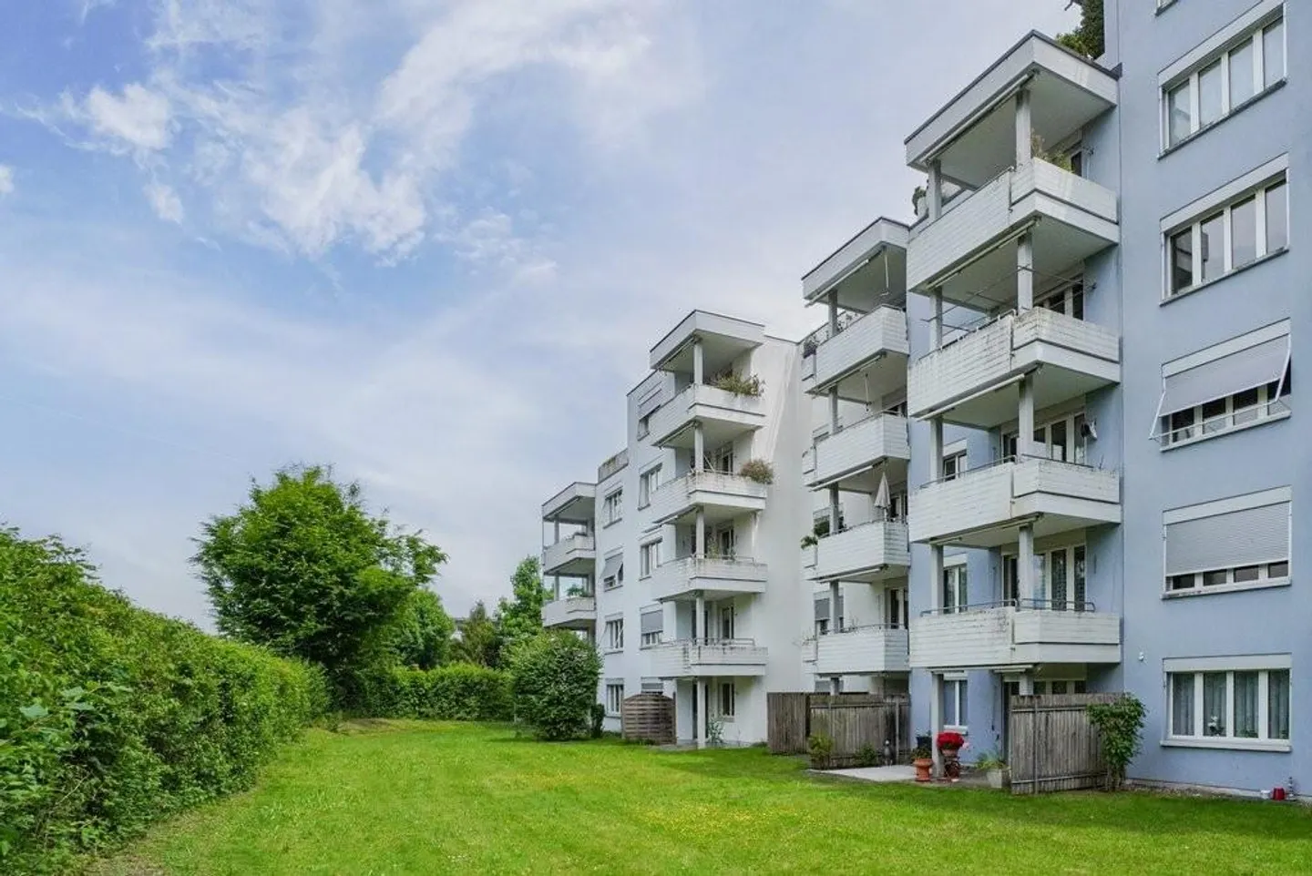 Your newly renovated 4.5 room apartment with two balconies - Photo 1 of 10