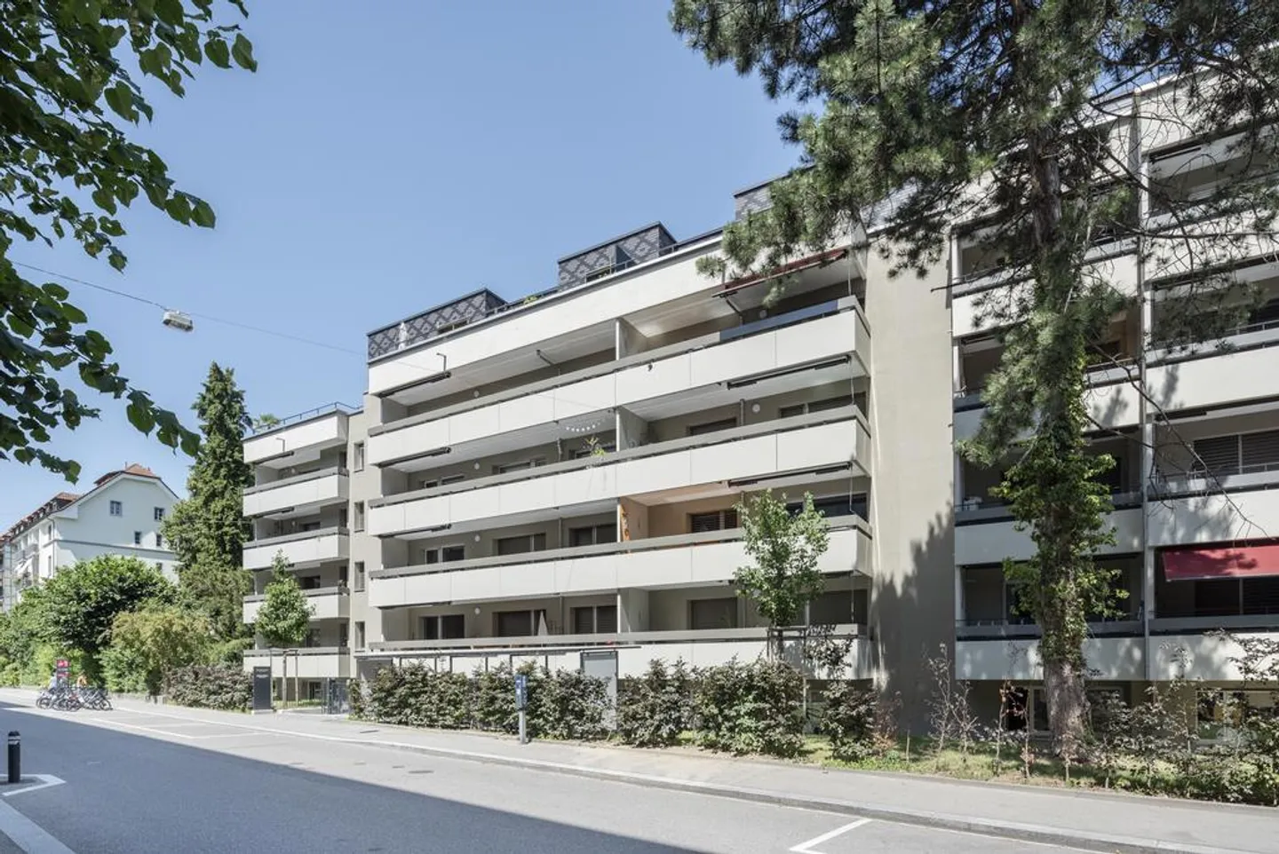 Urban Life in the City Lights - Photo 1 of 9