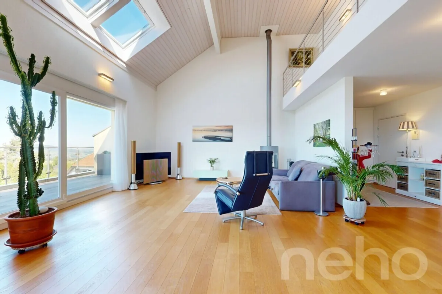 Exclusive penthouse maisonette with panoramic view - Photo 9 of 12