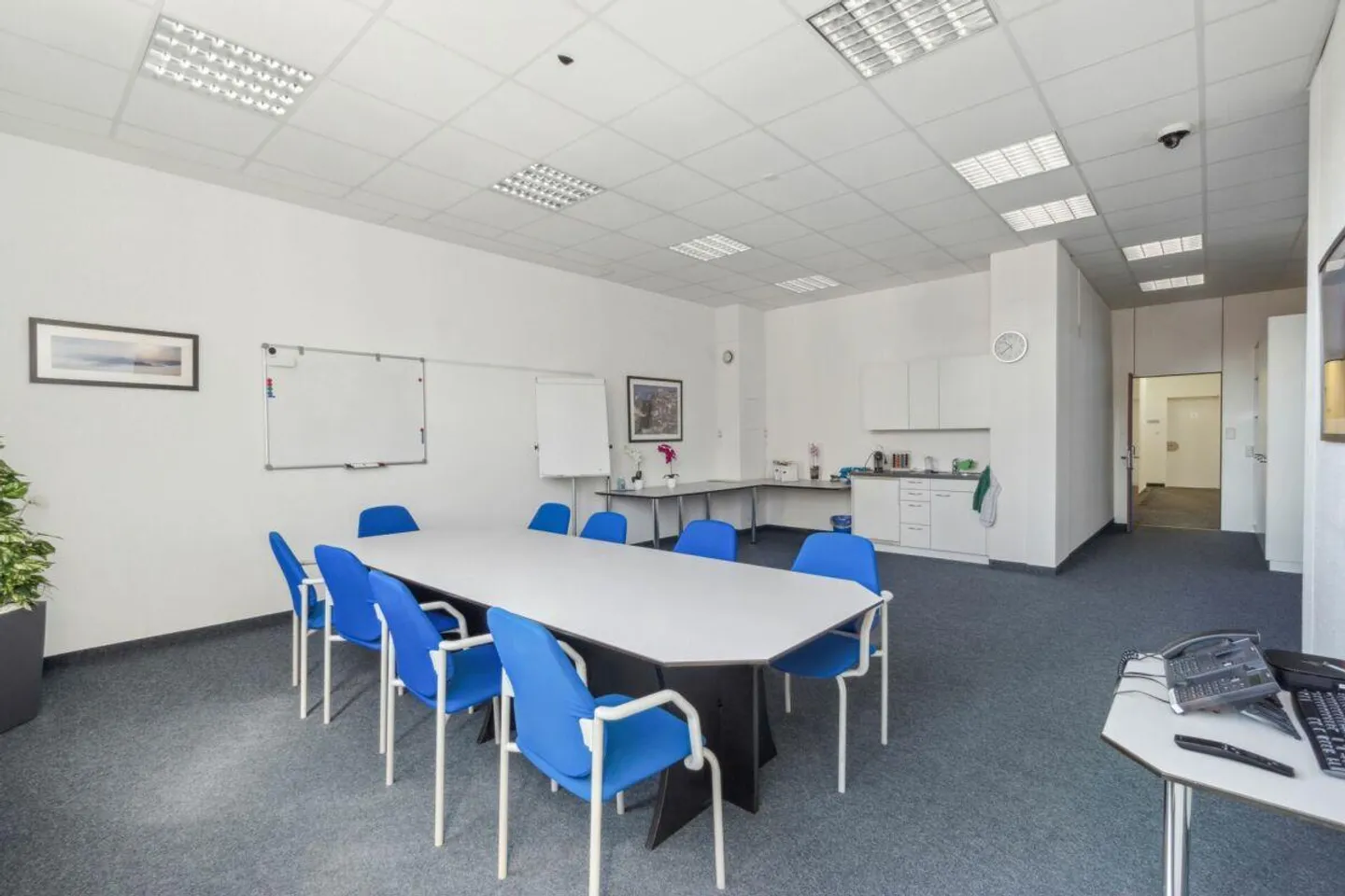 Spazio commerciale ampliato e luminoso a Hirschengraben! - Foto 5 di 6