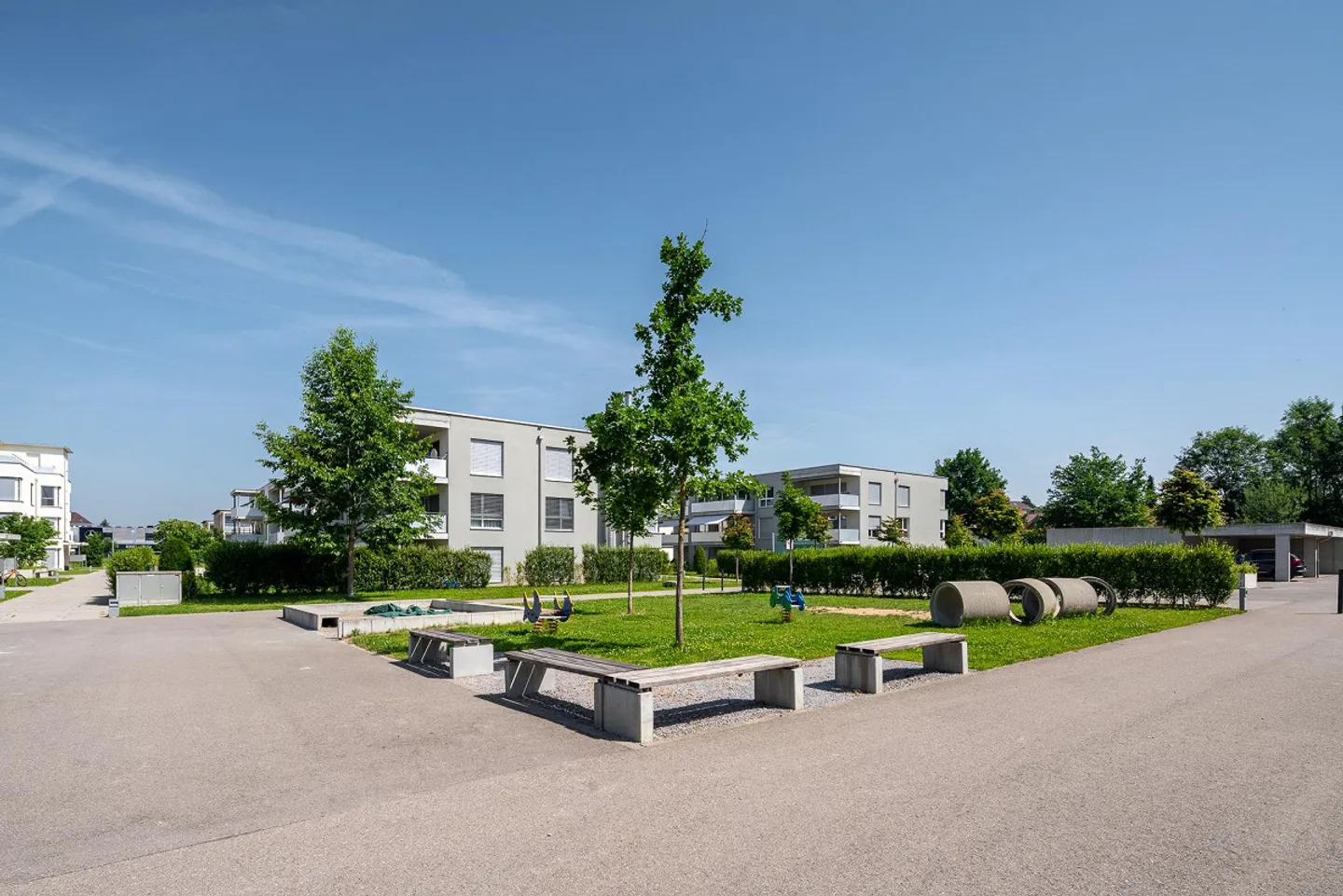 Appartement moderne dans un environnement verdoyant - Photo 1 sur 13