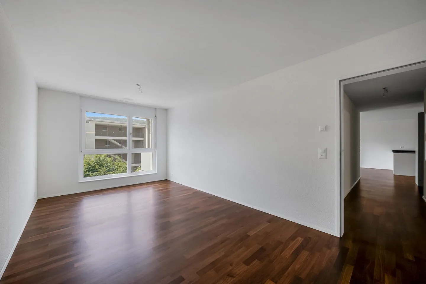 Appartement moderne dans un environnement verdoyant - Photo 9 sur 13