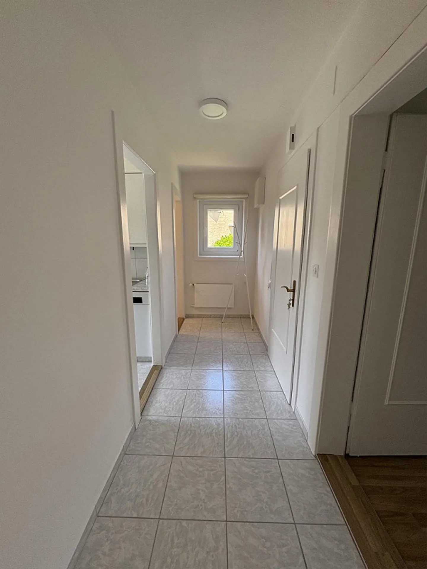 Condominium seeks new tenants - Photo 6 of 12