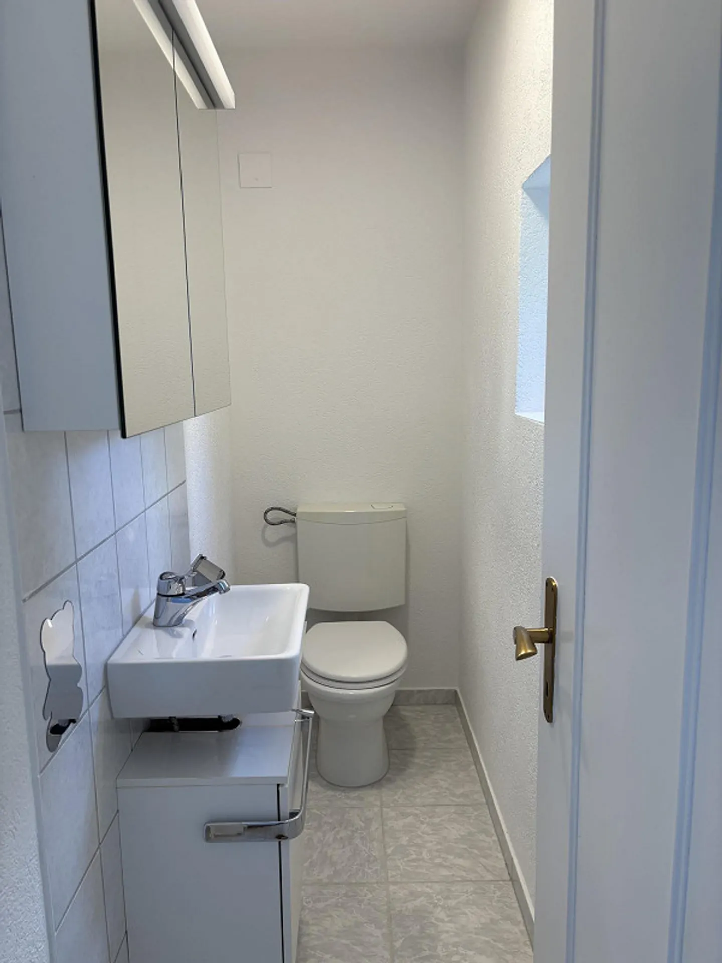 Condominium seeks new tenants - Photo 11 of 12