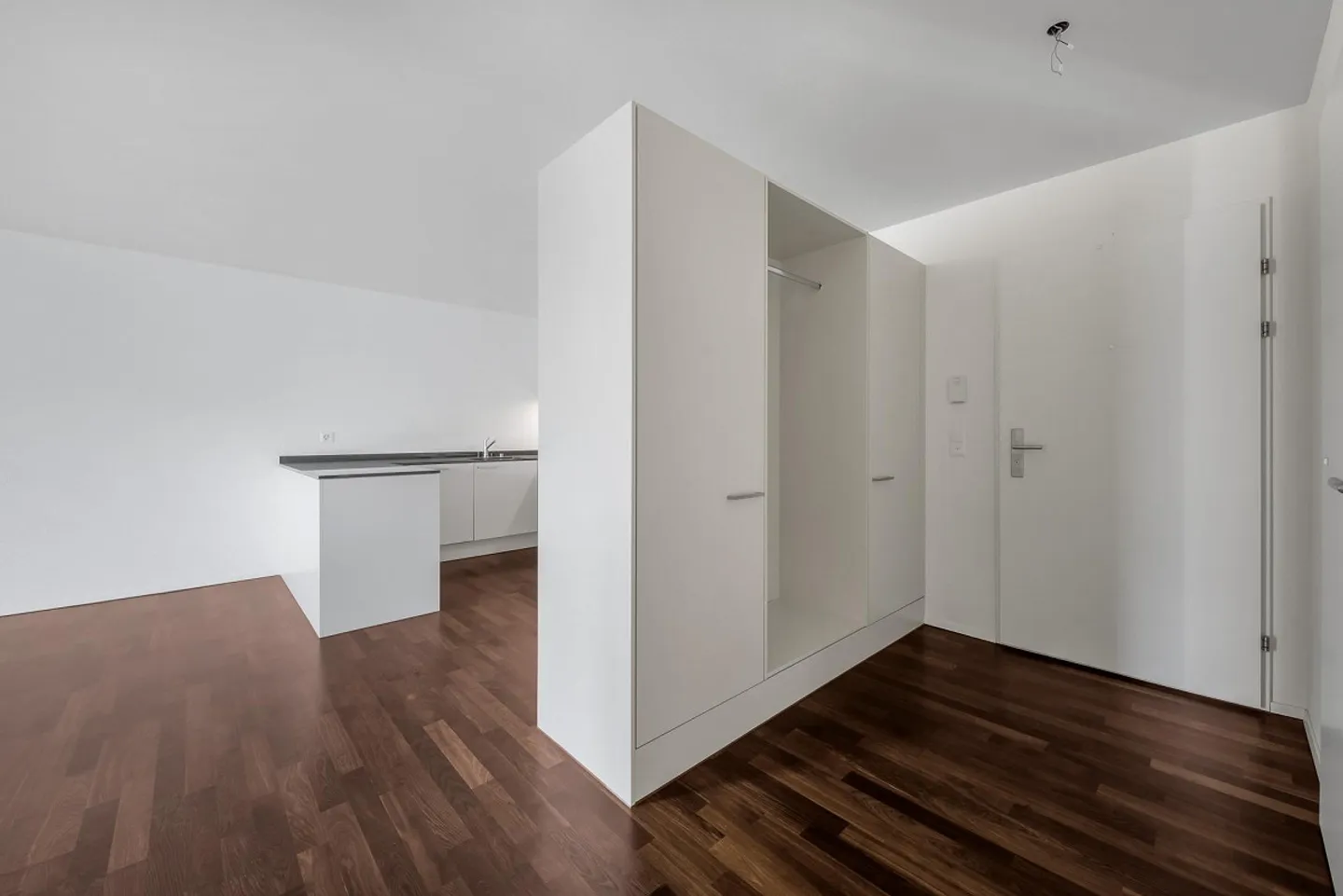 Appartement moderne dans un environnement verdoyant - Photo 6 sur 13