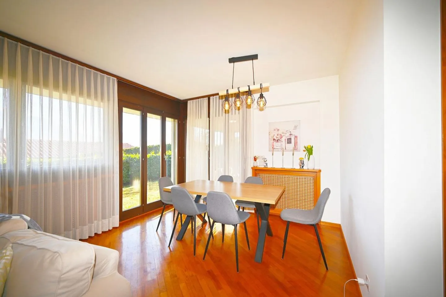 Villa mit Seeblick - Foto 9 von 27