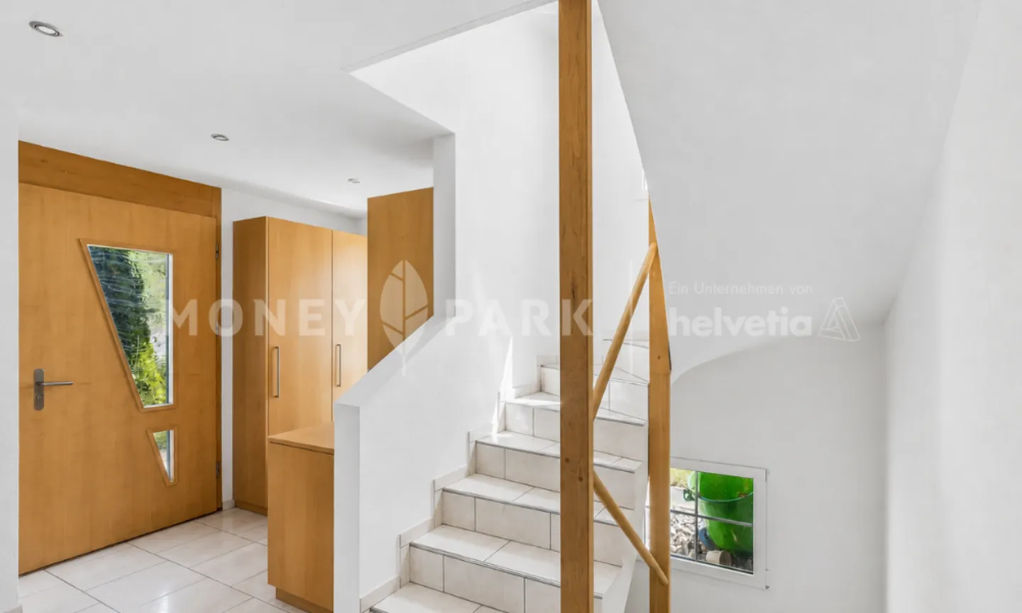5.5-Room Single-Family House with Privacy, Garden, and Space to Live - Photo 8 of 14
