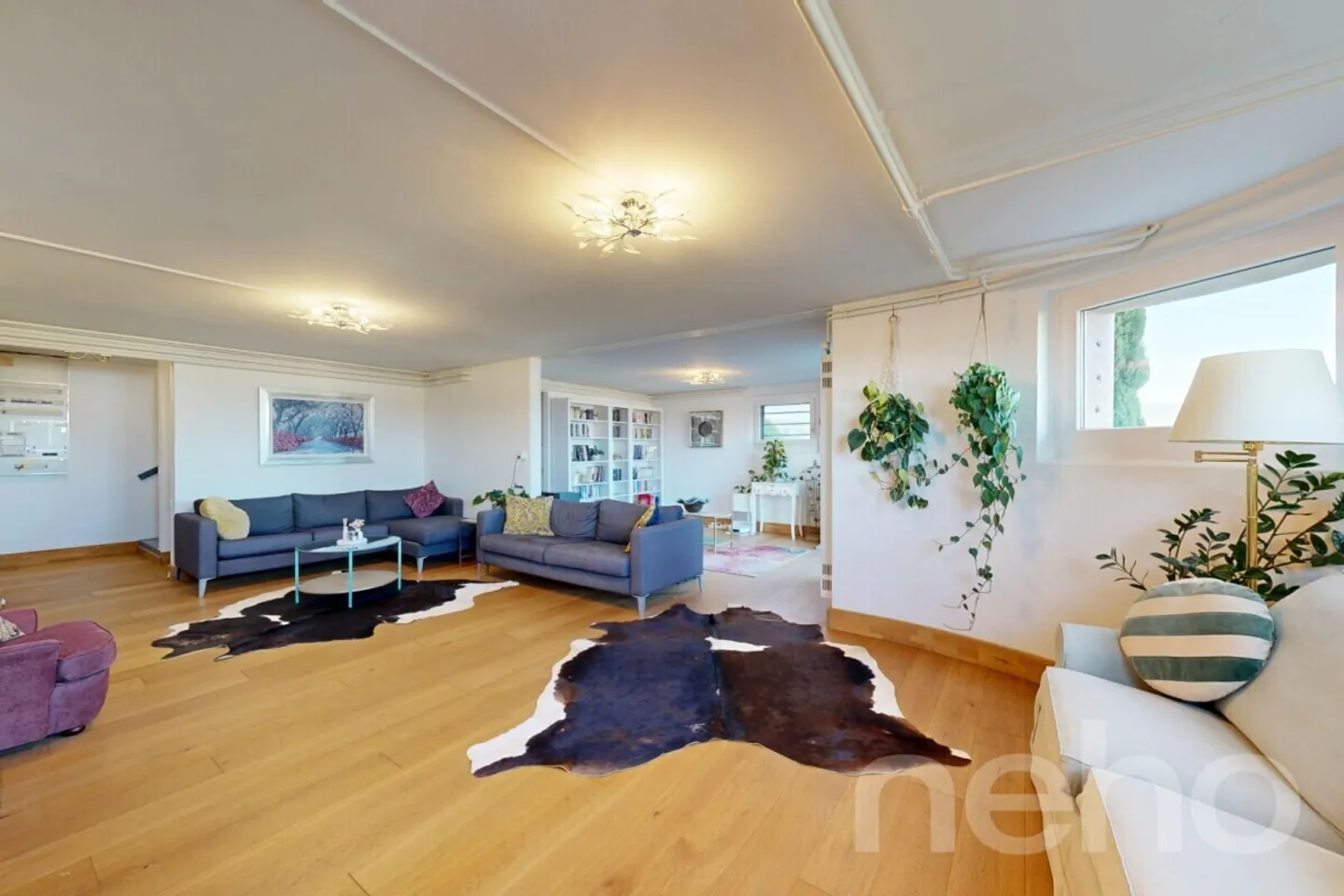 Villa with 8 rooms in Cortaillod: extraordinary spaces and 4 bedrooms - Photo 4 of 13