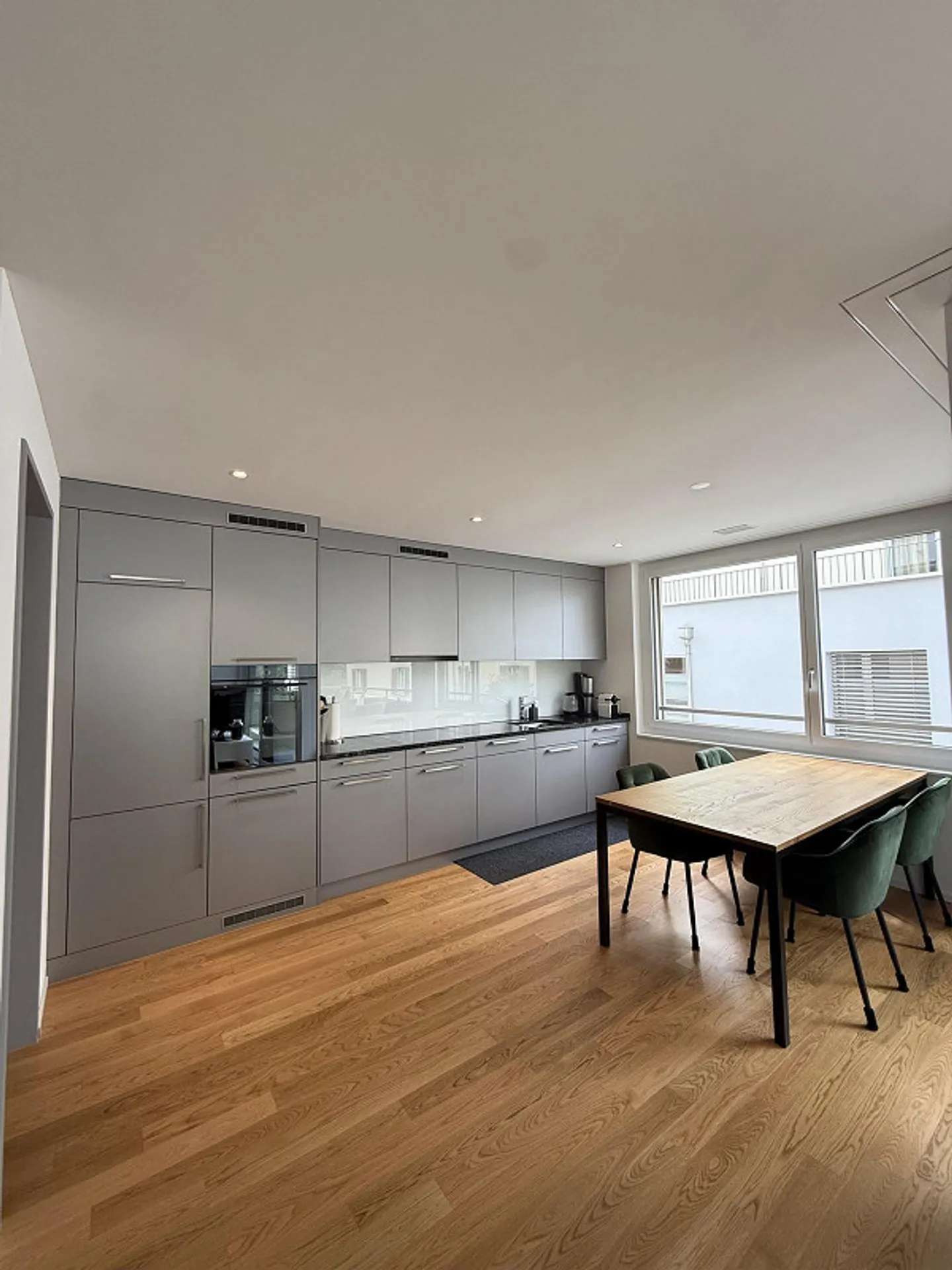 Appartement moderne meublé à sous-louer à Pfäffikon SZ - Photo 1 sur 9