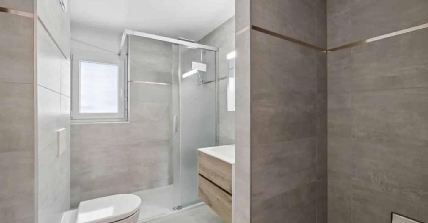 4.5 room contemporary and bright with garden and beautiful view - Photo 8 of 11