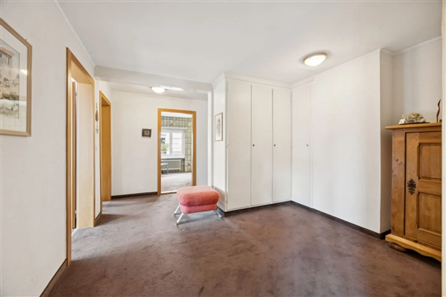 Edificio residenziale e commerciale versatile - Oberentfelden, 10 camere - Foto 9 di 13