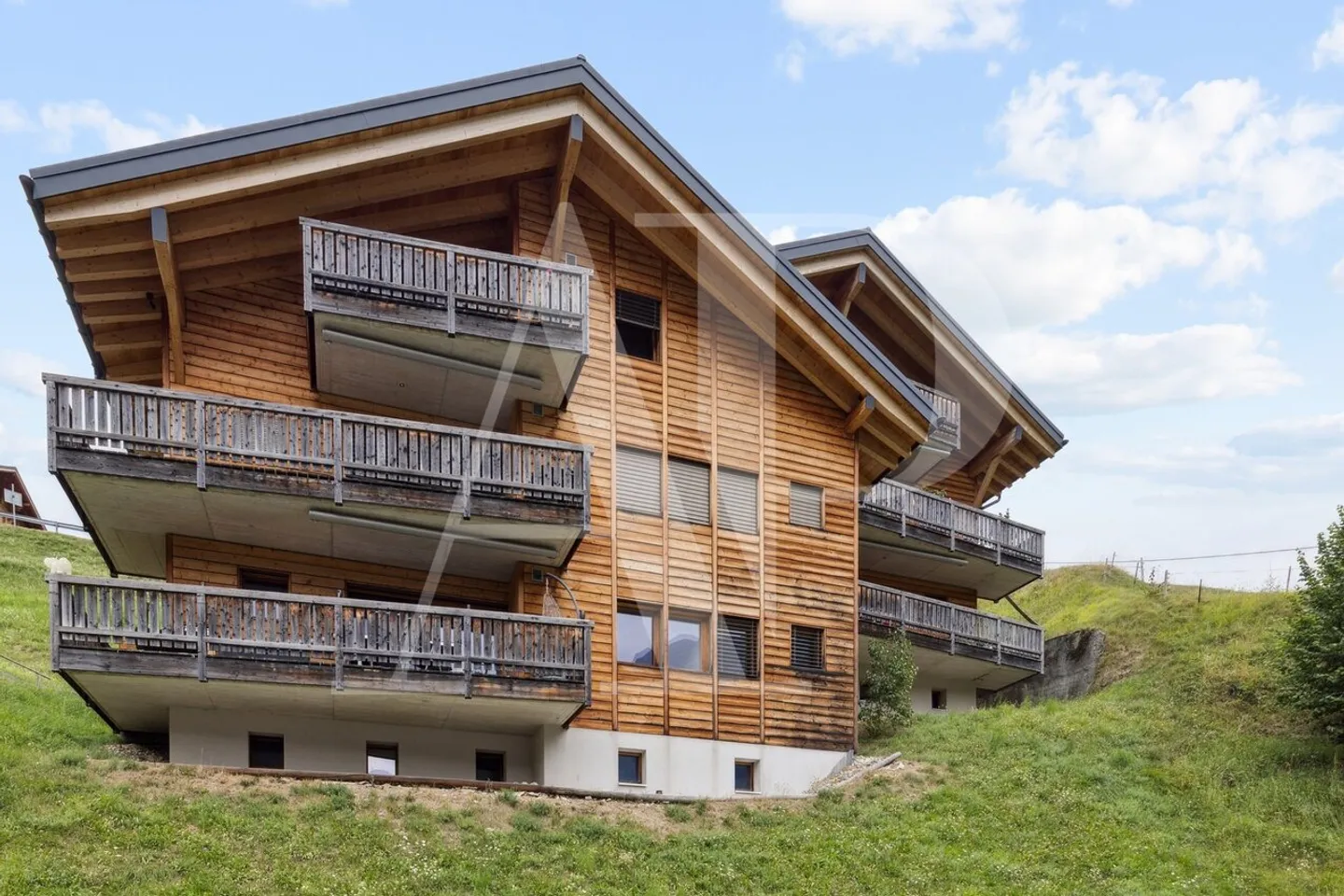 Spazioso e luminoso duplex di 7,5 stanze con vista mozzafiato - Foto 23 di 23
