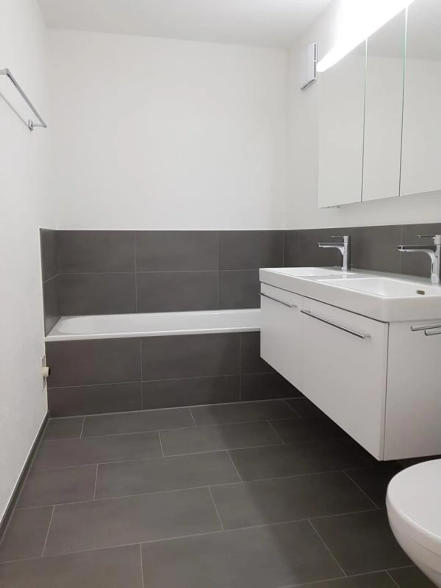 Appartement rénové dans le quartier Hültschern - Photo 4 sur 7