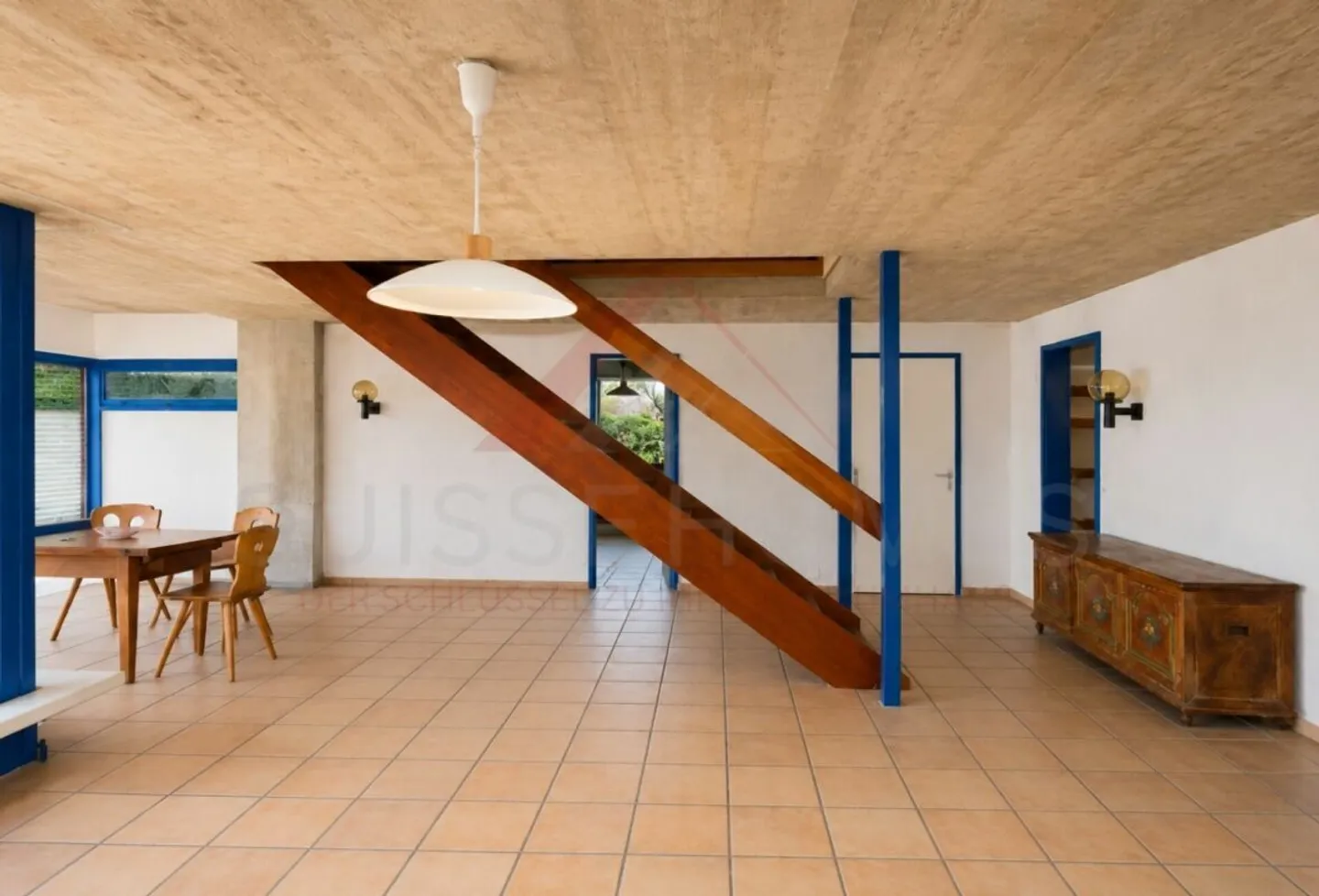 Exklusives Einfamilienhaus mit Pool - Foto 7 von 24