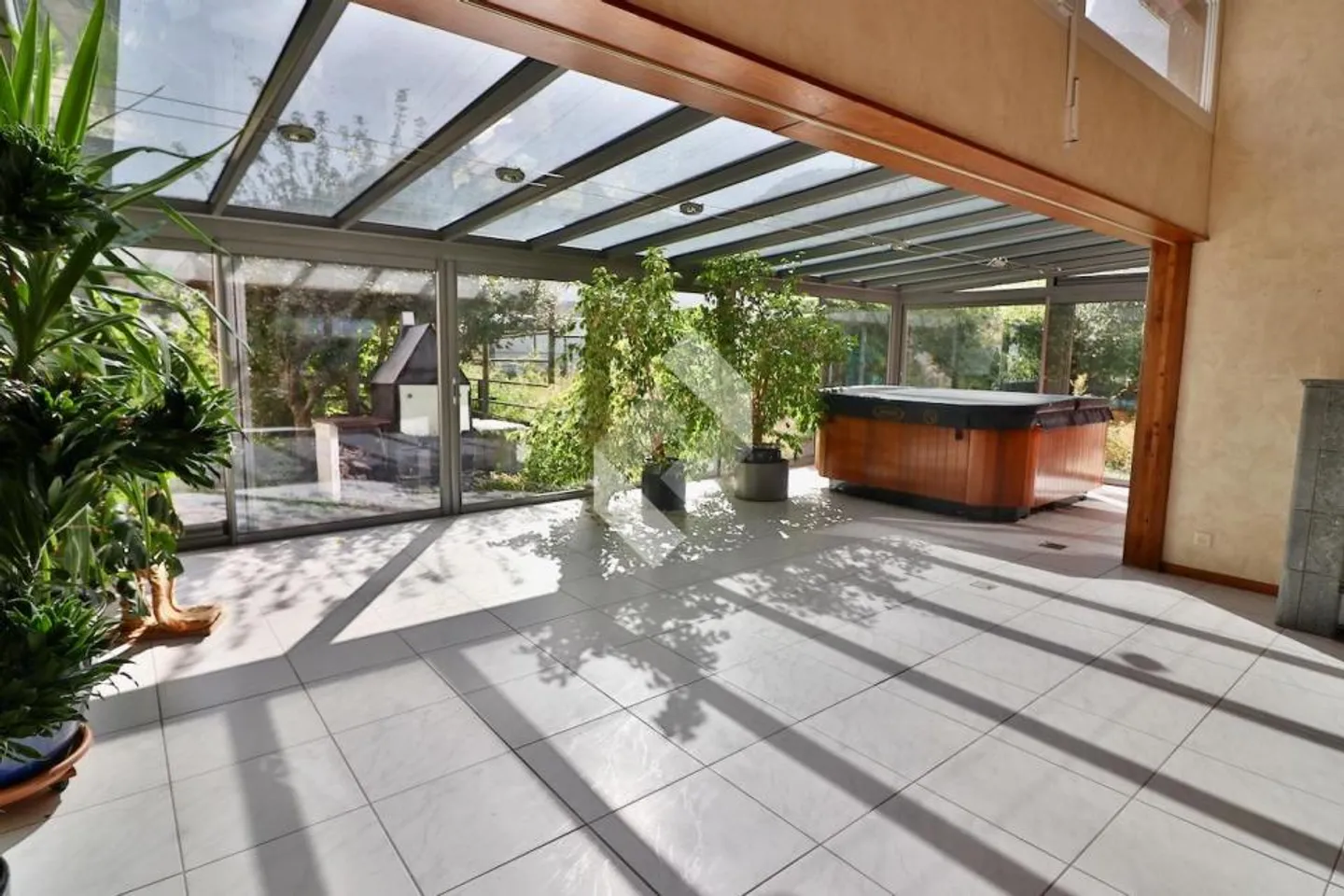 Struttura equestre con casa propria nella valle del Rodano - Foto 2 di 13